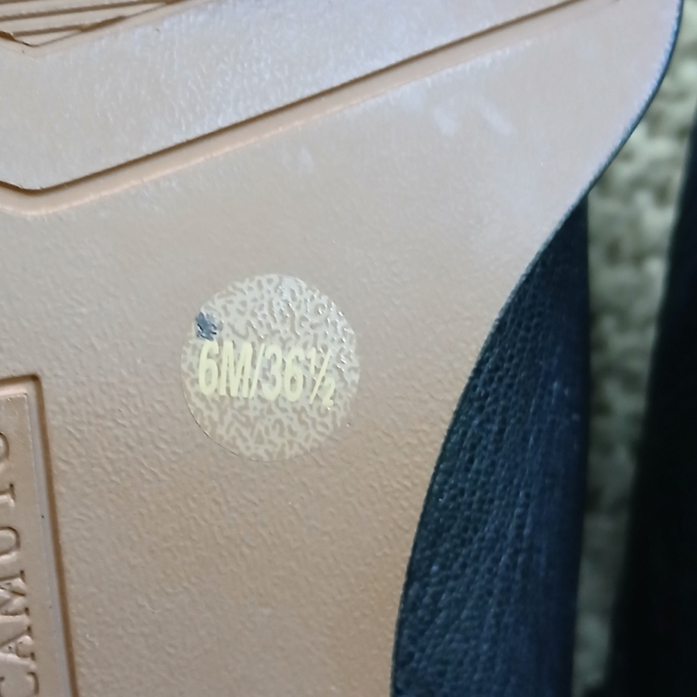 Vince Camuto Meskitte Western Bootie - Picture 7 of 16
